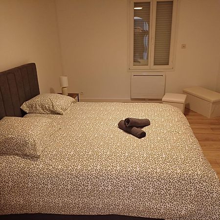 Maison Cosy A Сен Дизие Екстериор снимка
