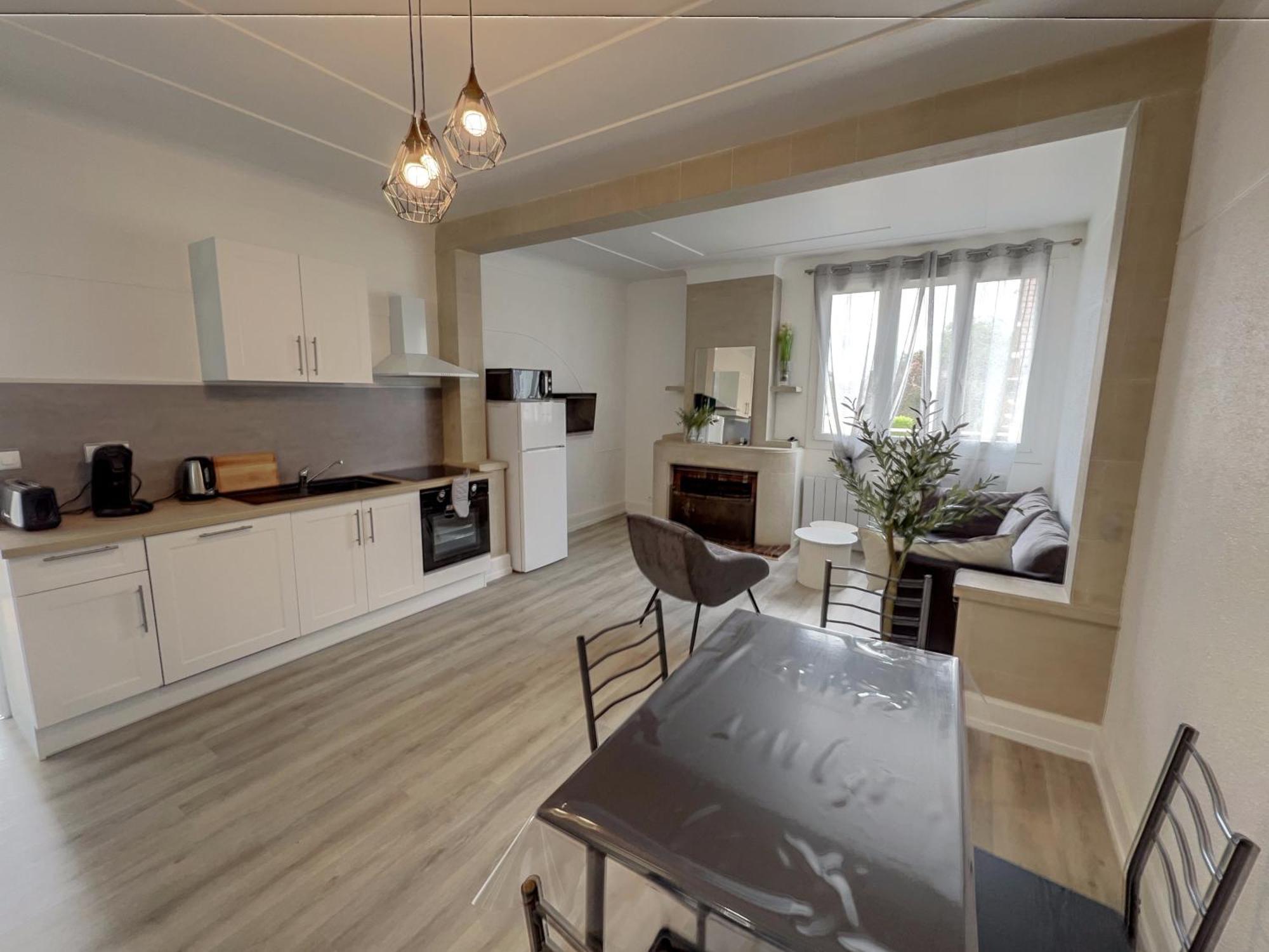 Maison Cosy A Сен Дизие Екстериор снимка