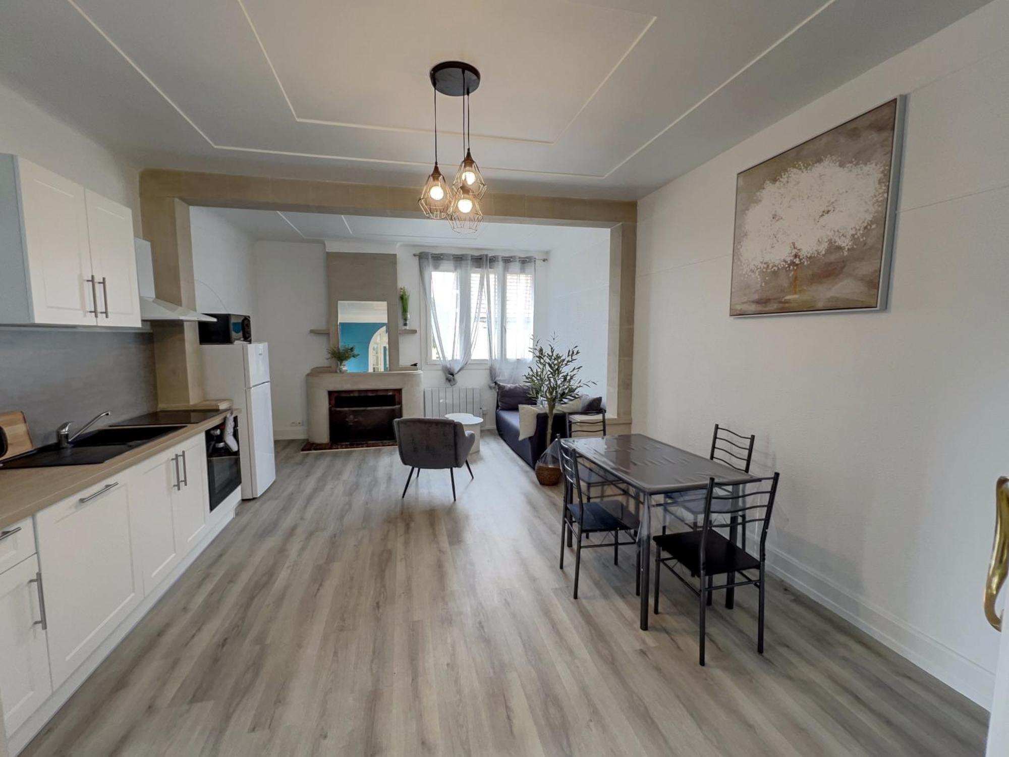 Maison Cosy A Сен Дизие Екстериор снимка