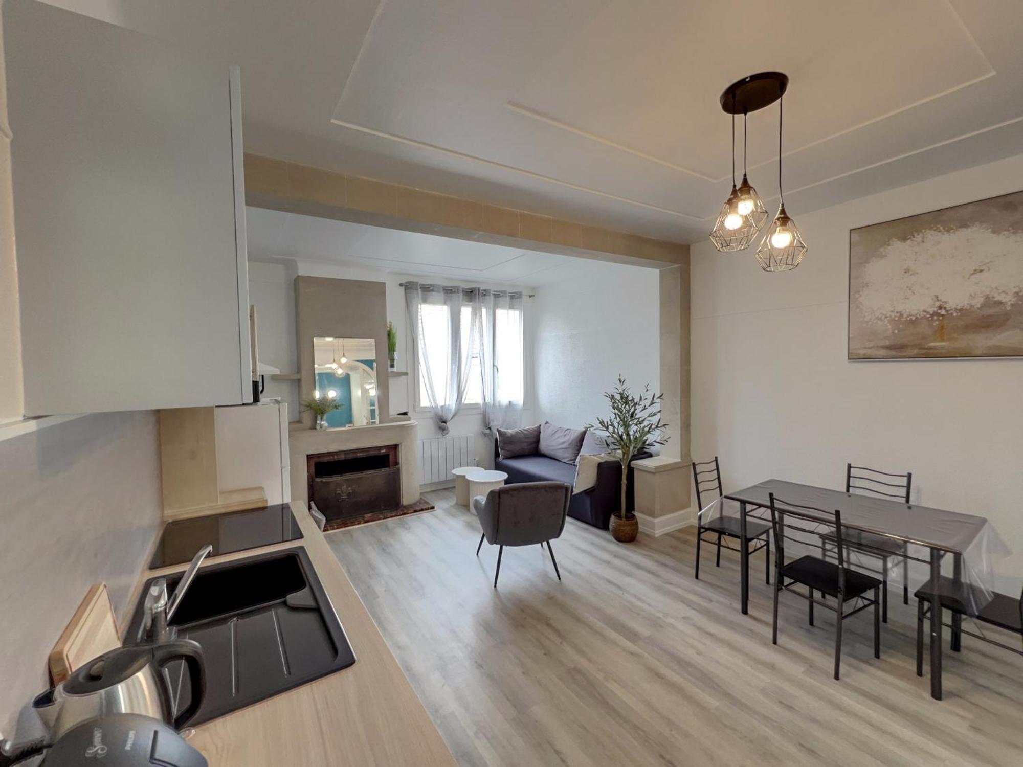 Maison Cosy A Сен Дизие Екстериор снимка